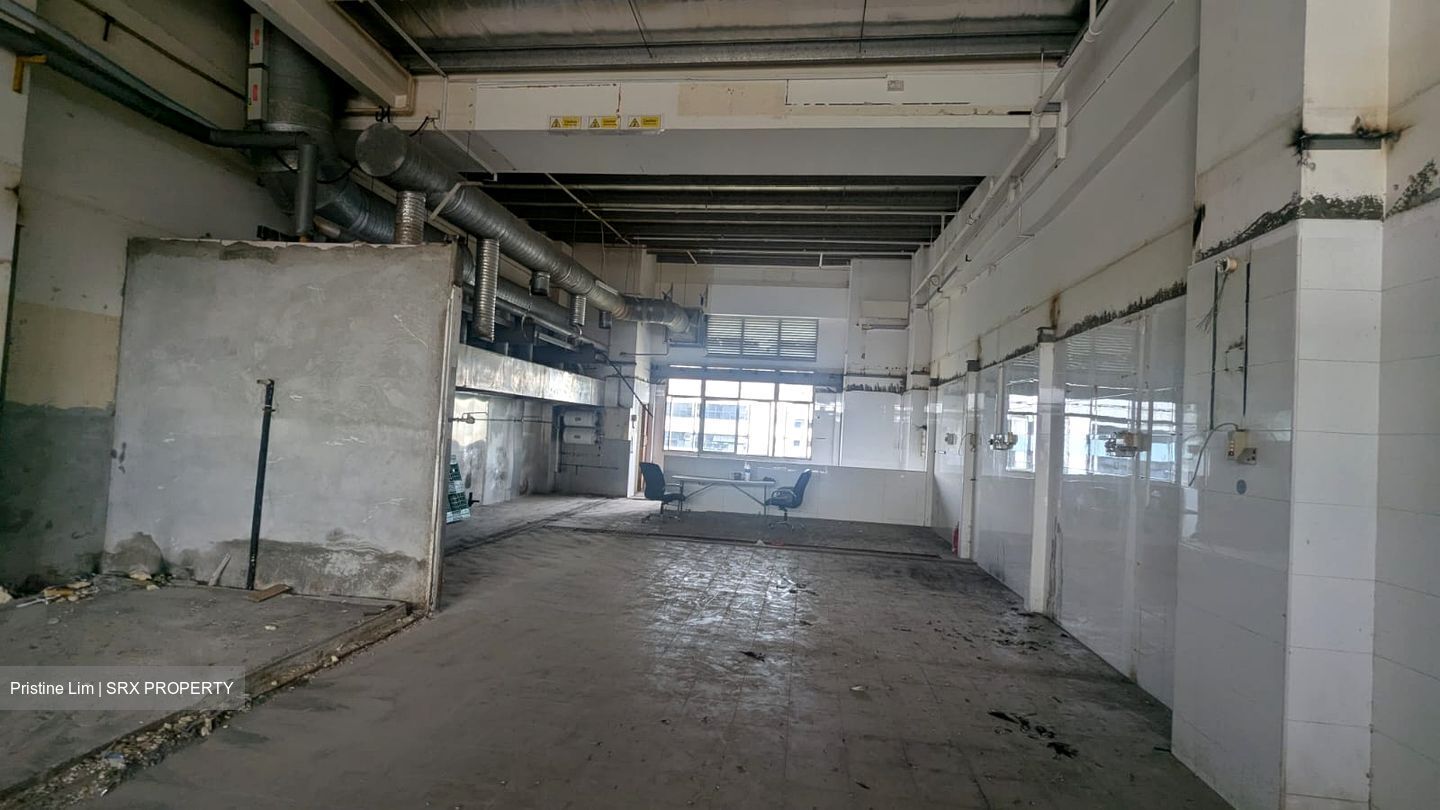 Enterprise One (D14), Factory #556354731